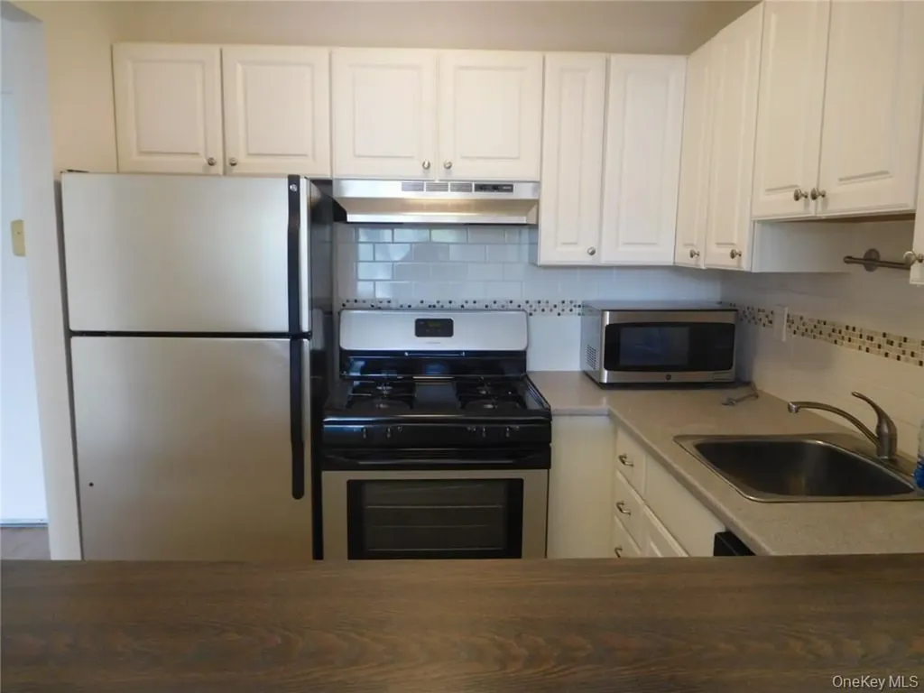 2 Consulate Drive Tuckahoe NY 10707