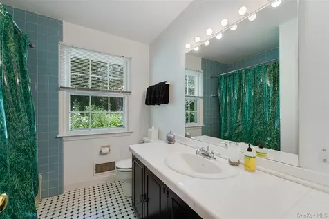 164 Spring Street South Salem NY 10590