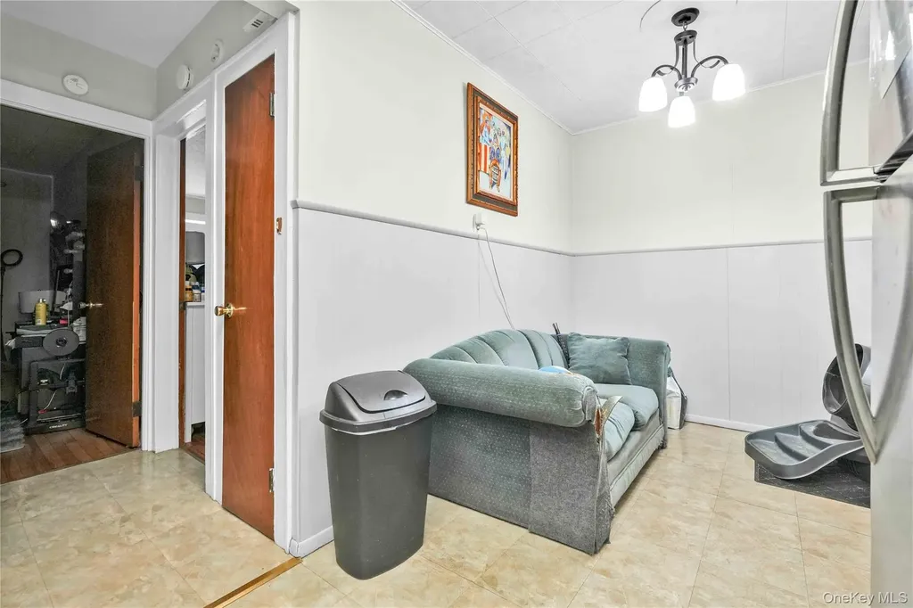 2327 28th Street Astoria NY 11105