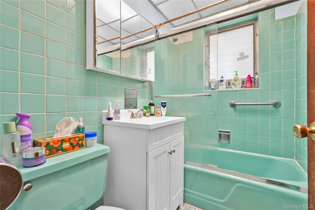 2327 28th Street Astoria NY 11105