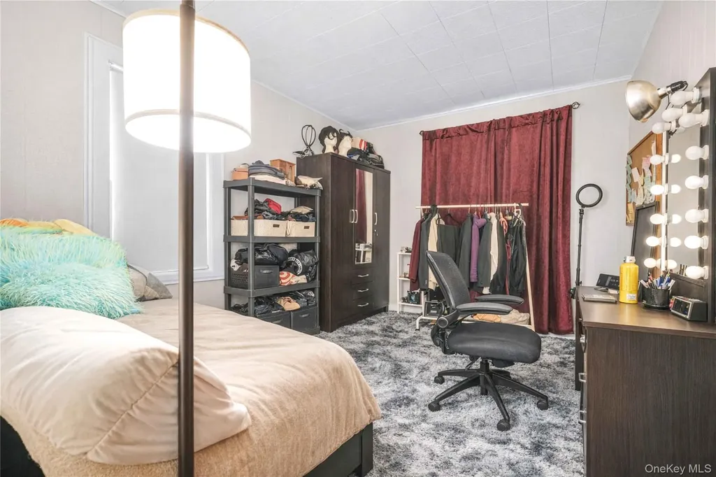 2327 28th Street Astoria NY 11105
