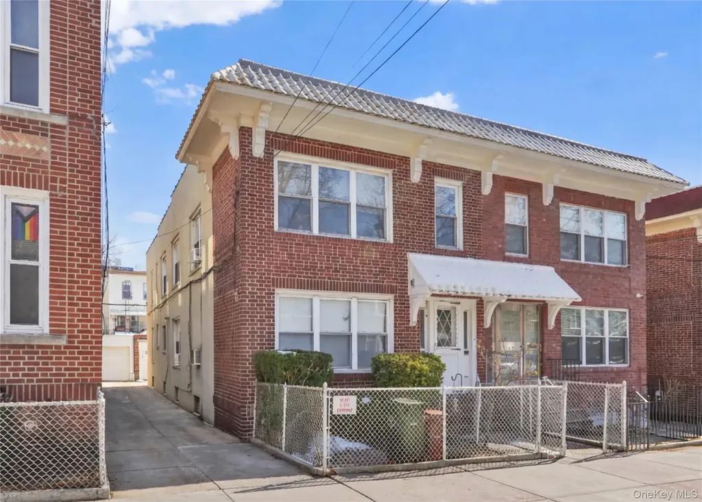 2327 28th Street Astoria NY 11105