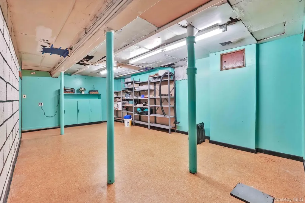 2327 28th Street Astoria NY 11105