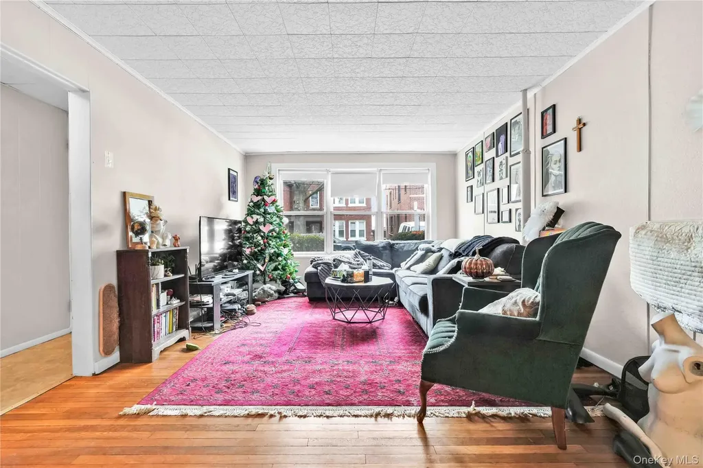2327 28th Street Astoria NY 11105