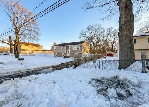 76 Woodland Avenue Central Islip NY 11722