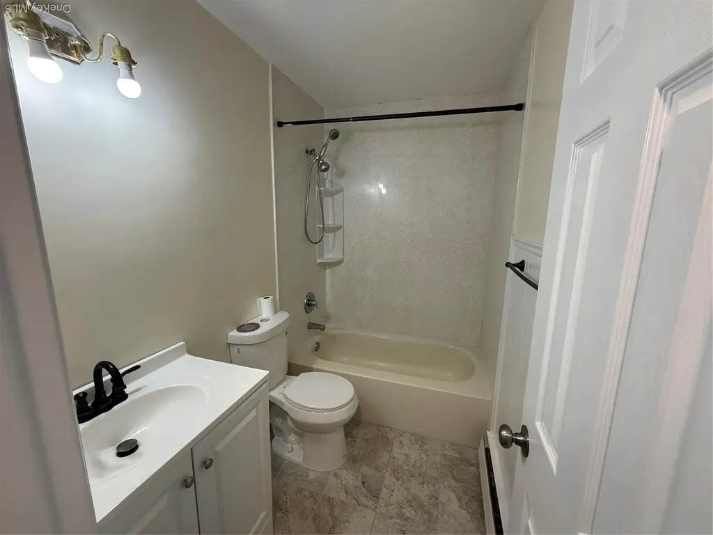 218 Bayview Drive Mastic Beach NY 11951
