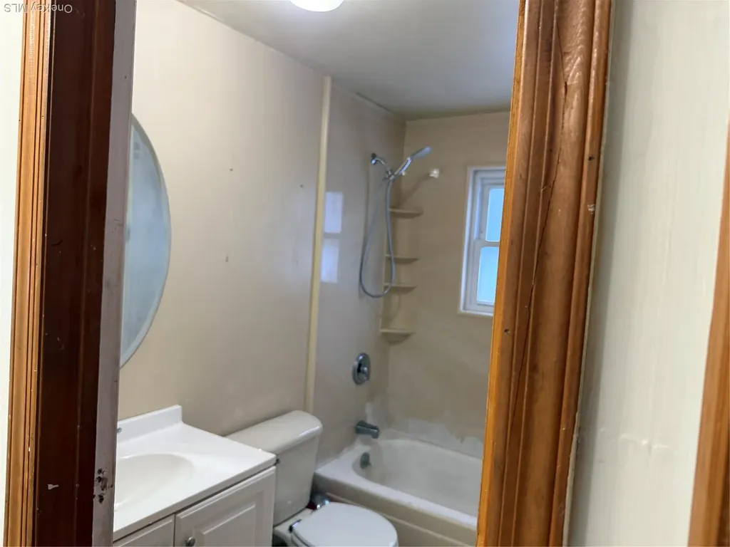 218 Bayview Drive Mastic Beach NY 11951