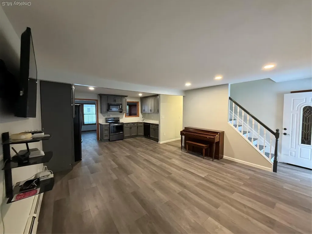 218 Bayview Drive Mastic Beach NY 11951