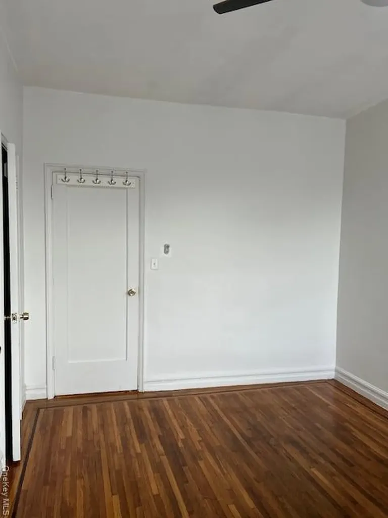 754 Brady Avenue Bronx NY 10462