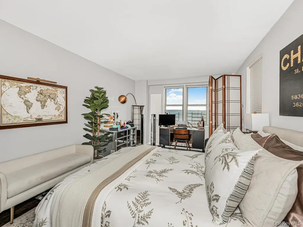 5800 Arlington Avenue Bronx NY 10471