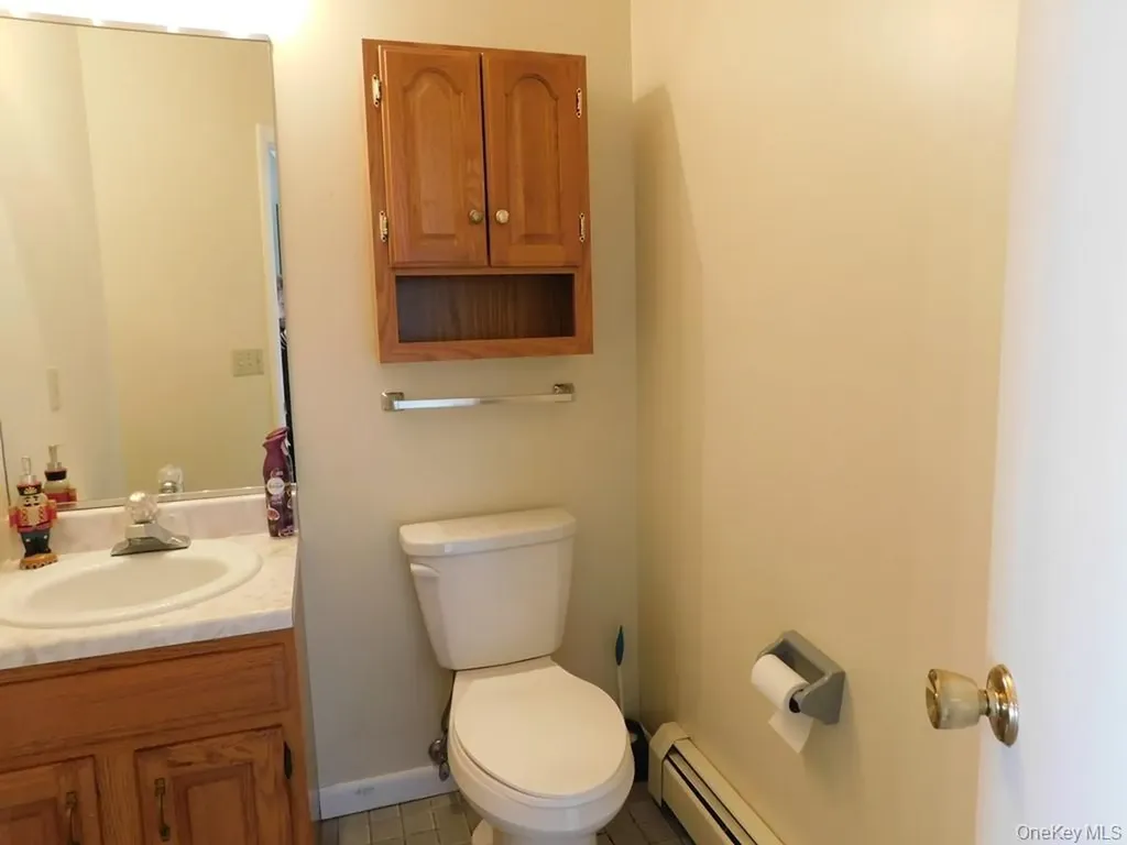 729 Hewitt Lane New Windsor NY 12553