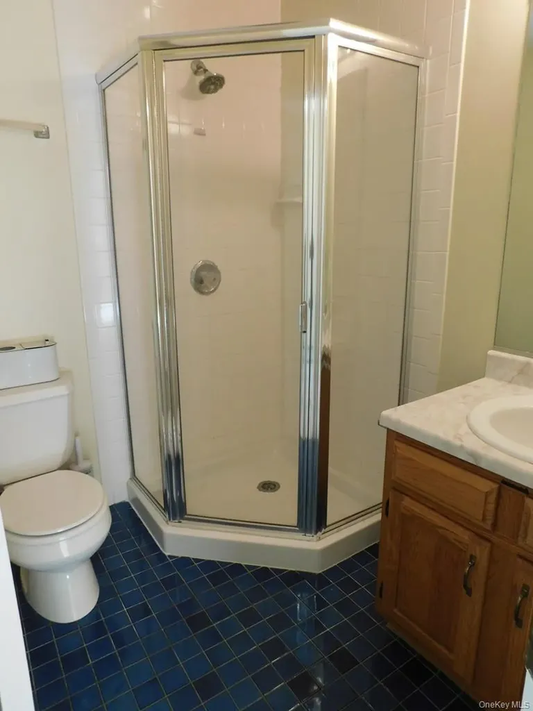 729 Hewitt Lane New Windsor NY 12553