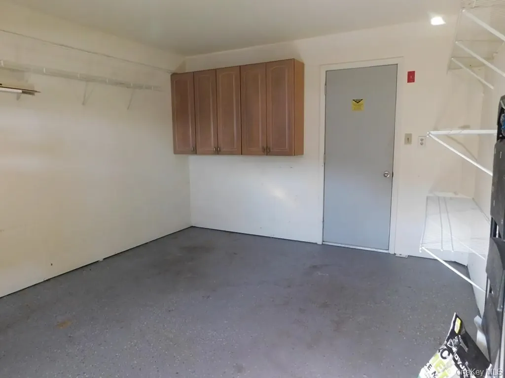 729 Hewitt Lane New Windsor NY 12553