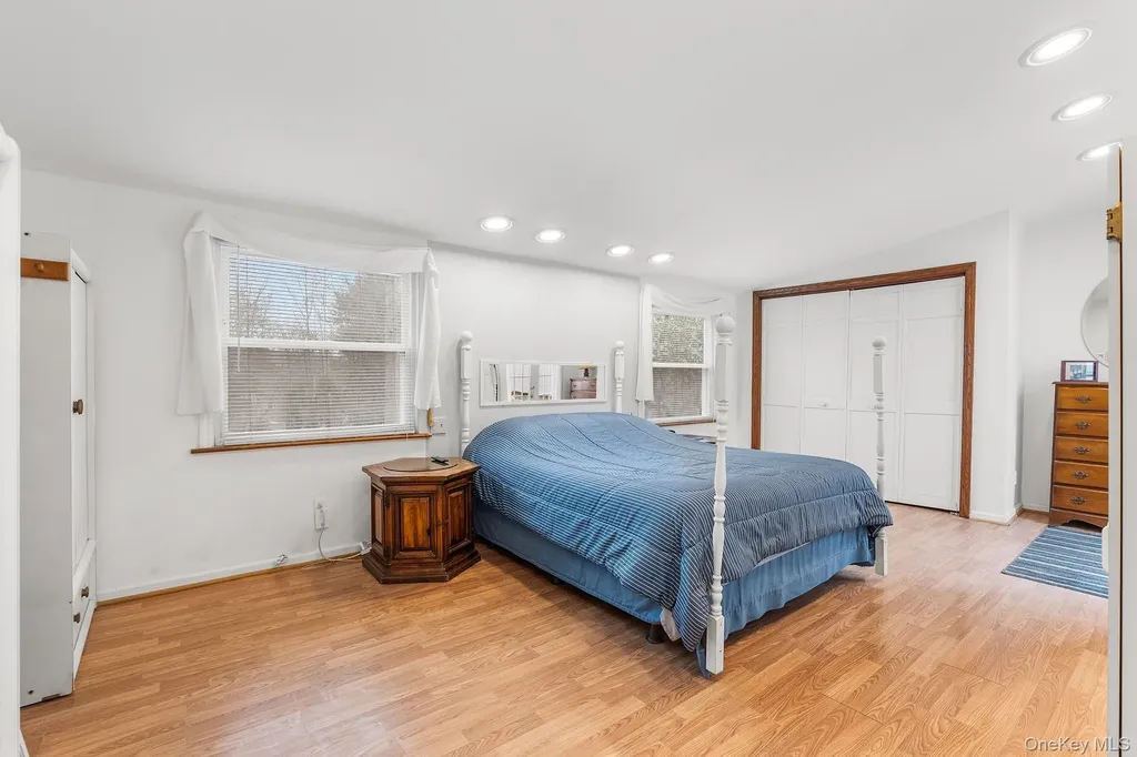 9 Hill View Road New Windsor NY 12553