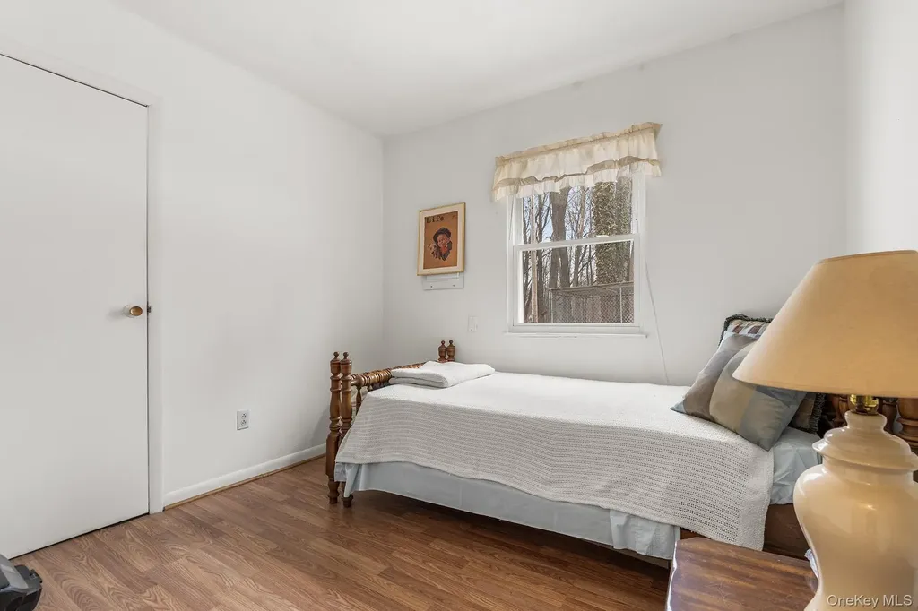 9 Hill View Road New Windsor NY 12553