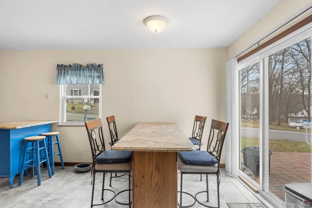 9 Hill View Road New Windsor NY 12553
