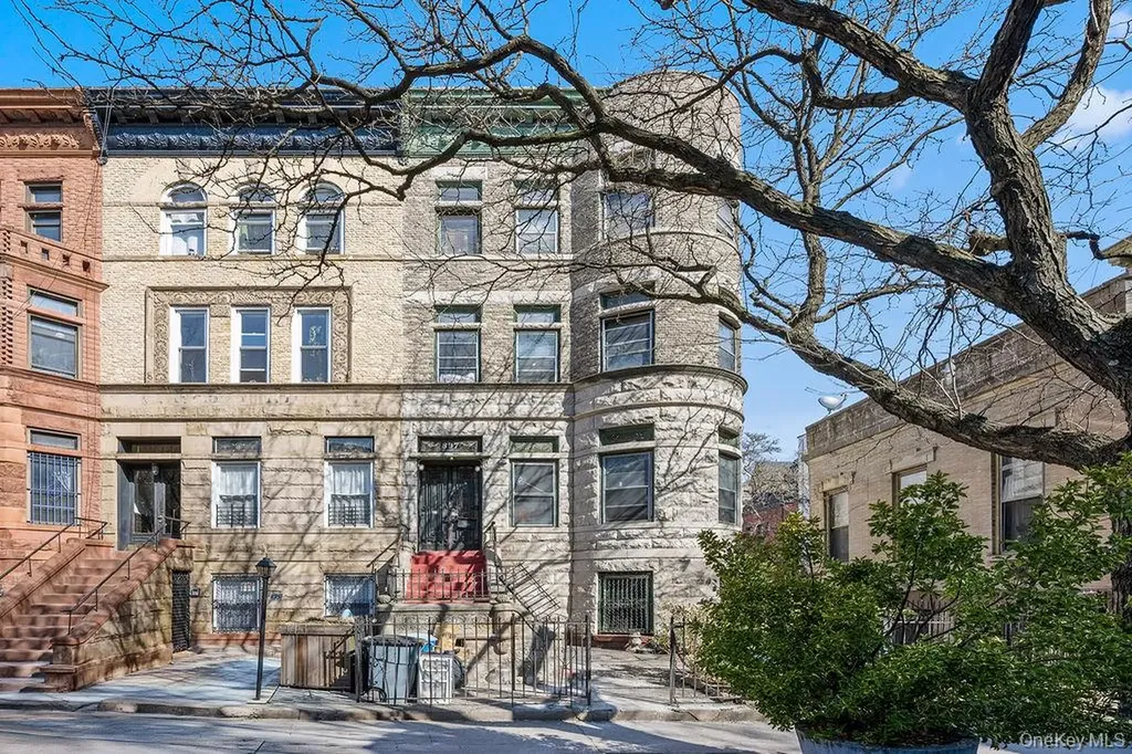 897 Park Place Brooklyn NY 11216