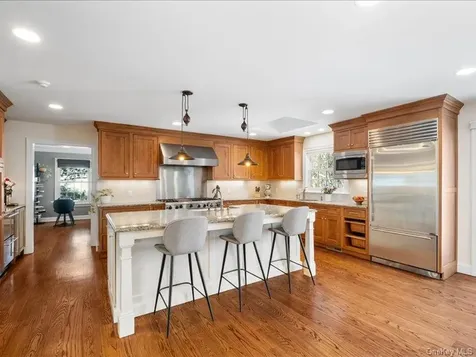 79 Greenacres Avenue Scarsdale NY 10583
