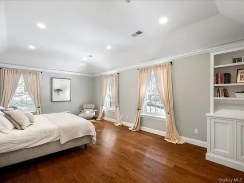 79 Greenacres Avenue Scarsdale NY 10583