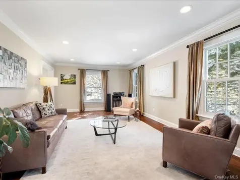 79 Greenacres Avenue Scarsdale NY 10583