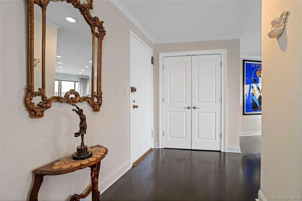 12 Old Mamaroneck Road White Plains NY 10605