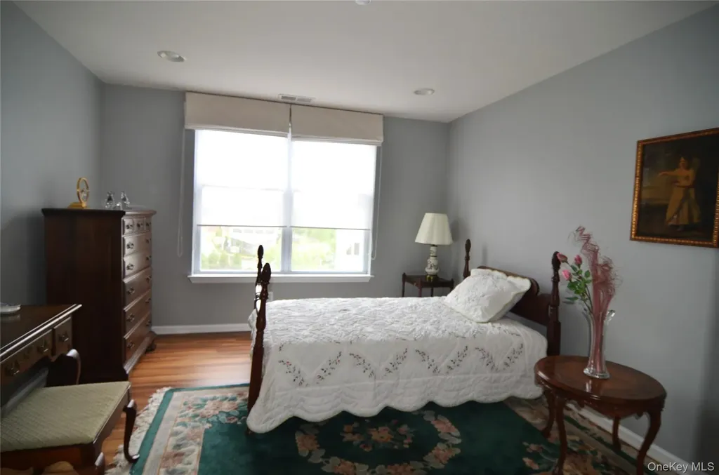 1308 Round Pointe Drive Haverstraw NY 10927