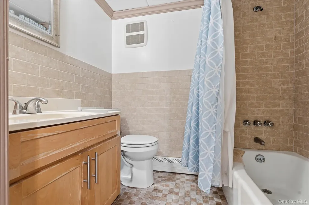 863 Home Street Bronx NY 10459