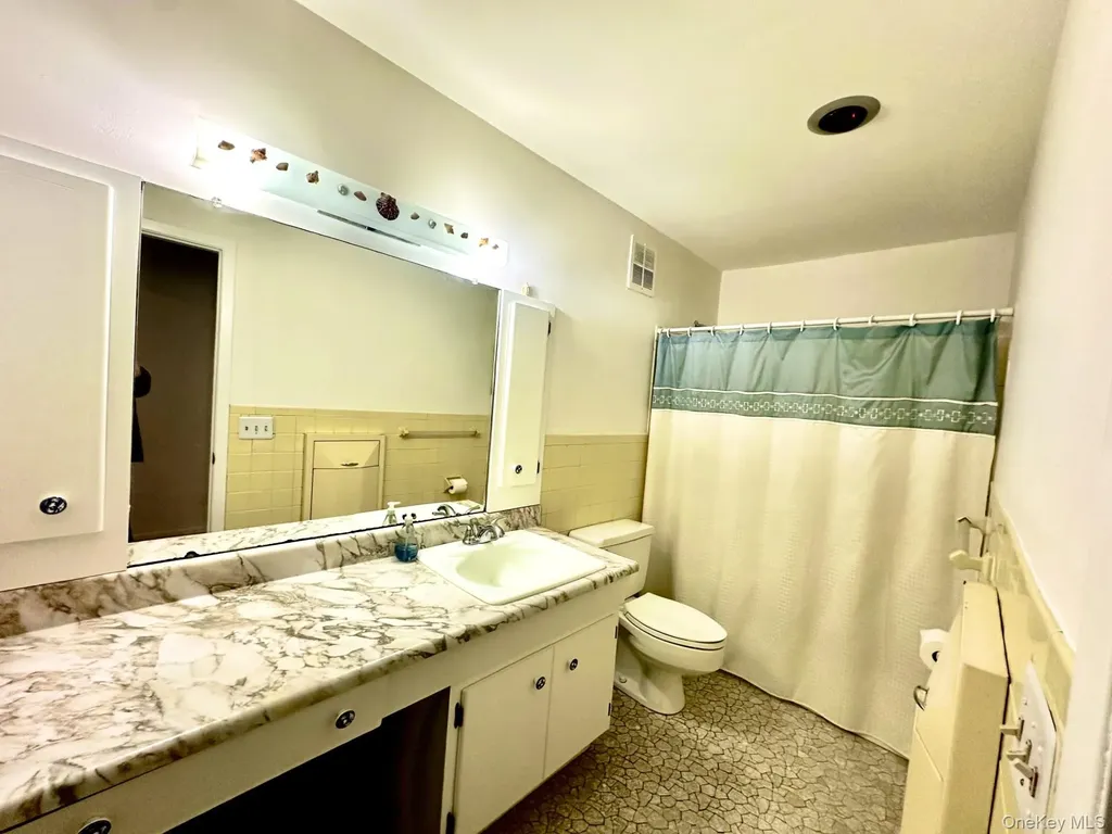 1840 Crompond Road Peekskill NY 10566