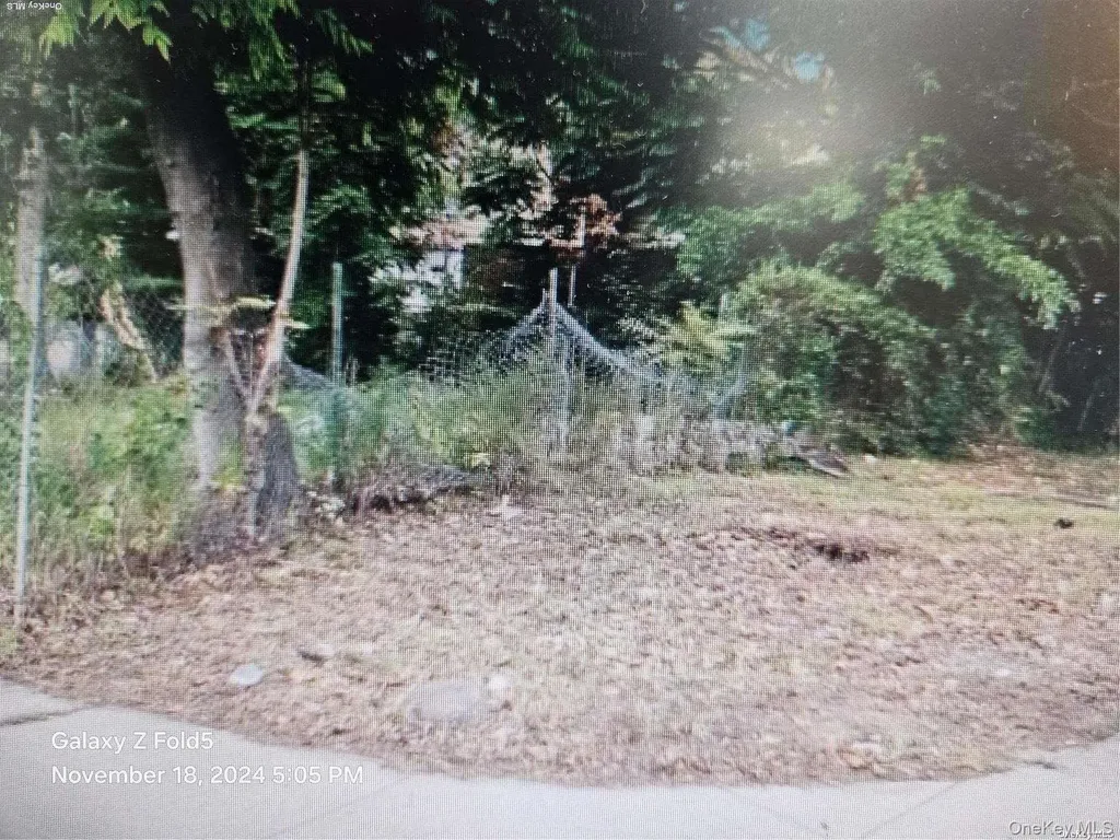 24-31 Francis Lewis Boulevard Whitestone NY 11357