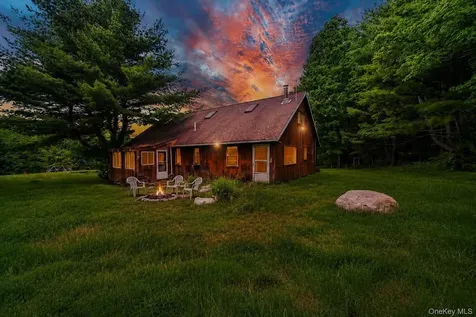 101 Red Star Road Greenfield Park NY 12435