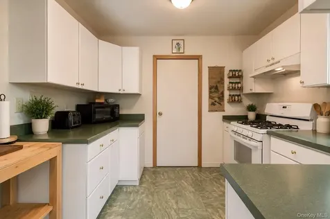 101 Red Star Road Greenfield Park NY 12435