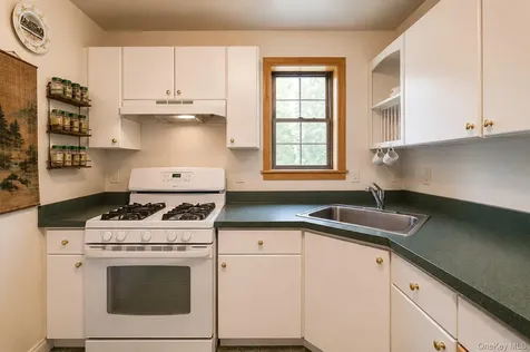 101 Red Star Road Greenfield Park NY 12435