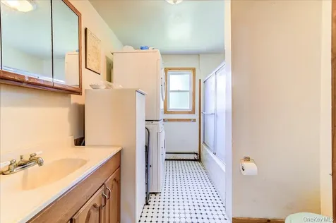 101 Red Star Road Greenfield Park NY 12435