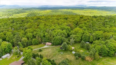 101 Red Star Road Greenfield Park NY 12435