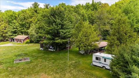 101 Red Star Road Greenfield Park NY 12435