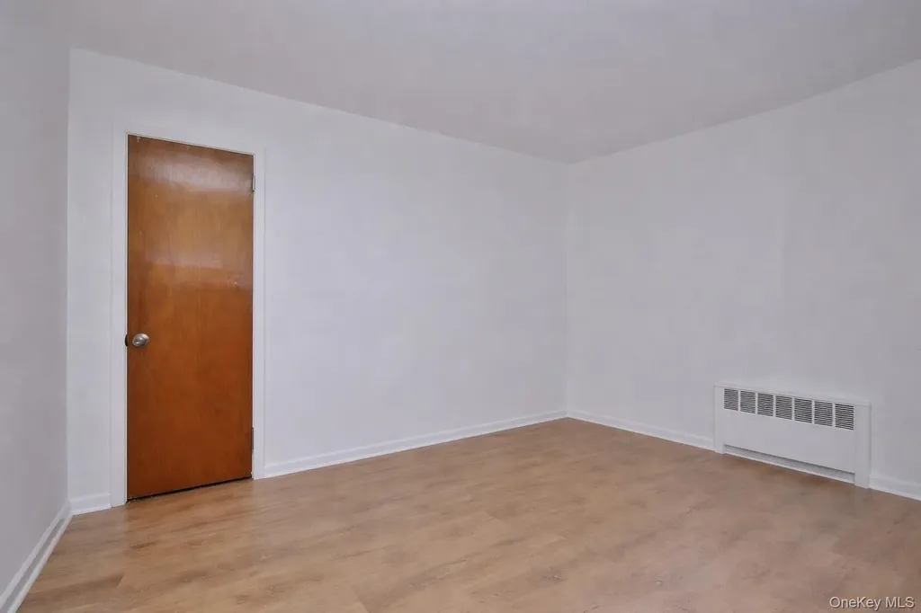 423 Parkview Avenue Yonkers NY 10710