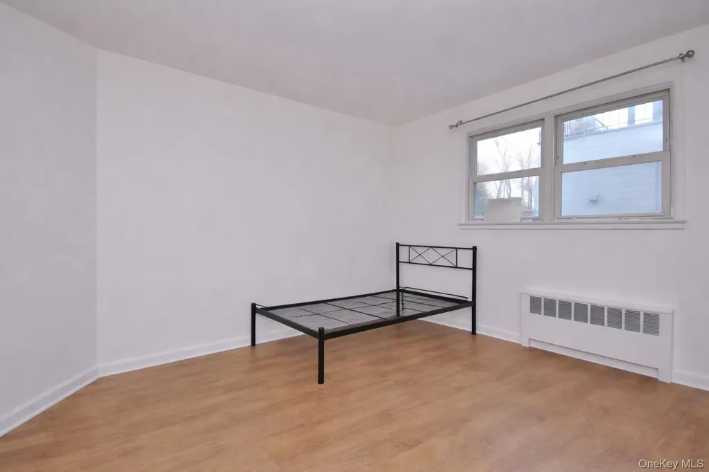 423 Parkview Avenue Yonkers NY 10710