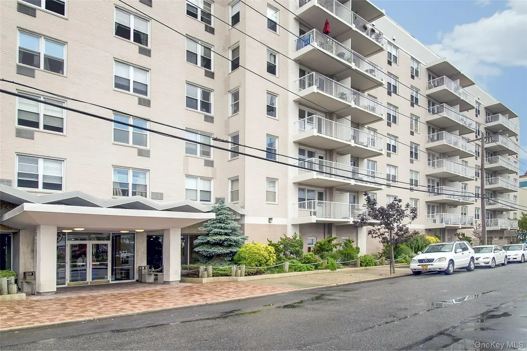 522 Shore Road Long Beach NY 11561