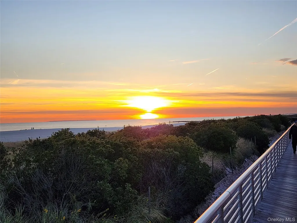 522 Shore Road Long Beach NY 11561