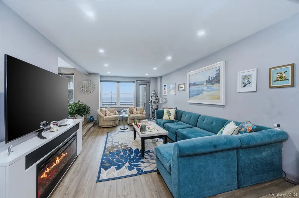 522 Shore Road Long Beach NY 11561