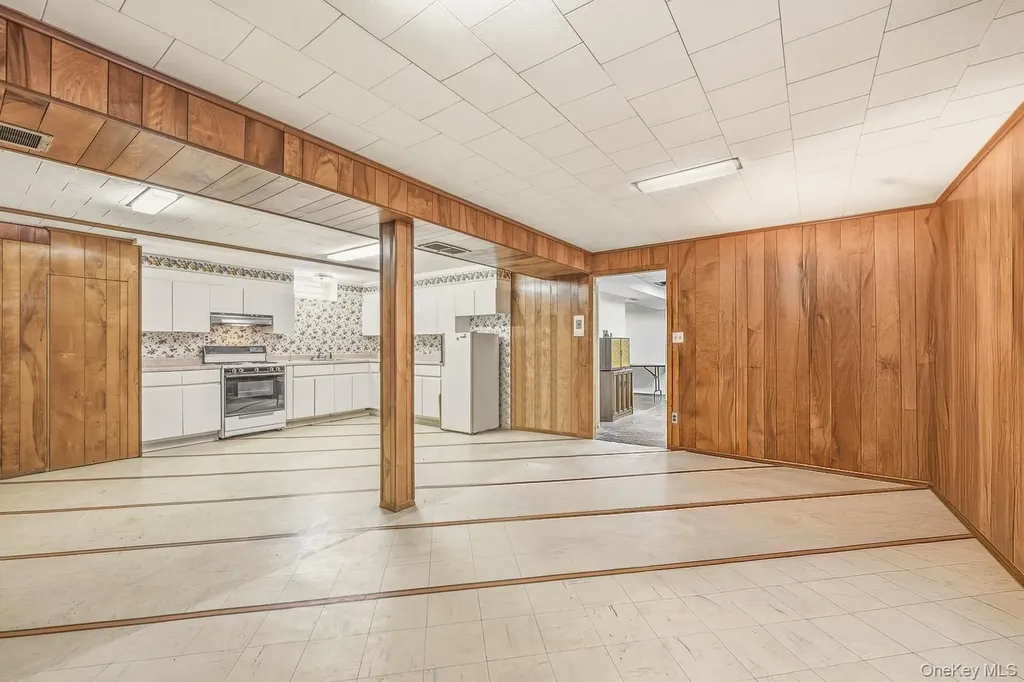 138-07 13th Avenue Malba NY 11357