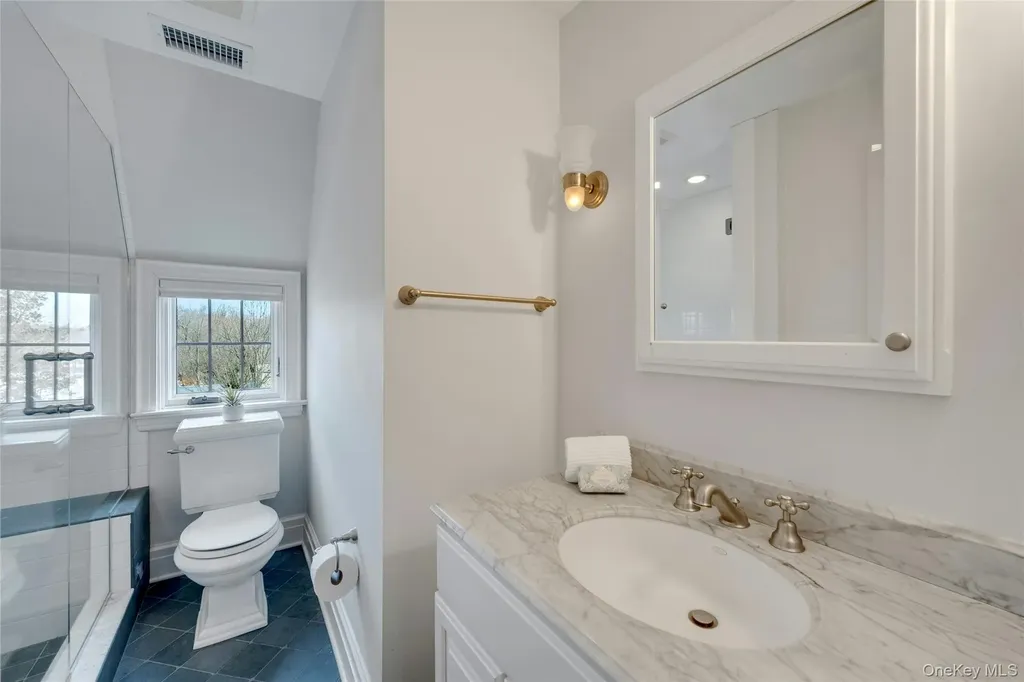 15 Carstensen Road Scarsdale NY 10583