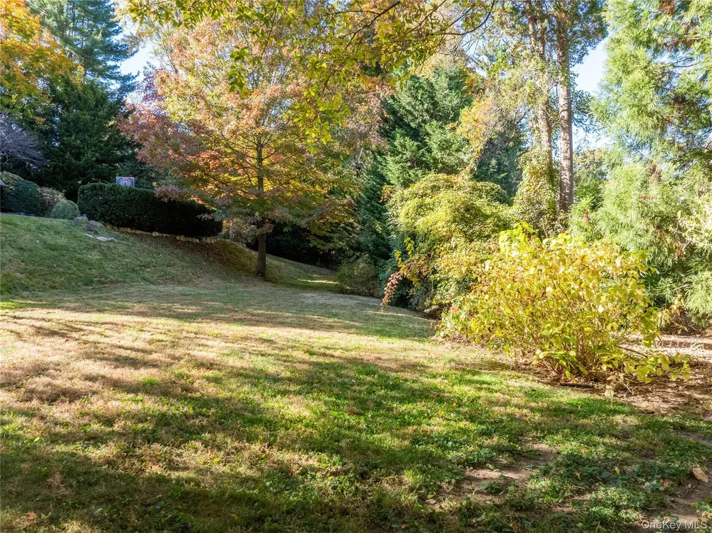15 Carstensen Road Scarsdale NY 10583
