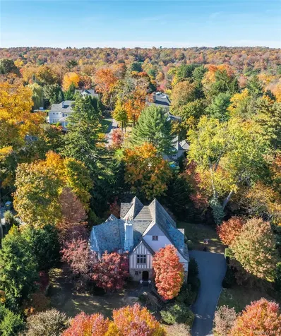 15 Carstensen Road Scarsdale NY 10583