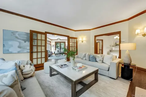 15 Carstensen Road Scarsdale NY 10583