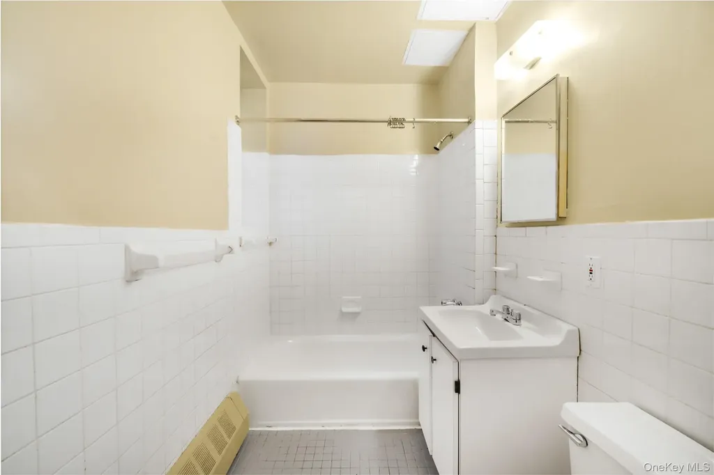 472 Bainbridge Street Brooklyn NY 11233