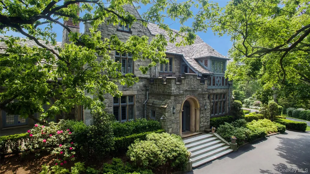 5 Oakledge Road Bronxville NY 10708
