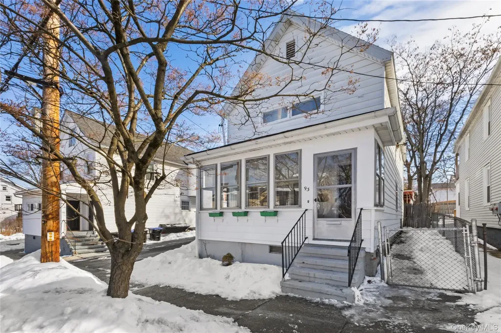 93 Albany Street Poughkeepsie NY 12601