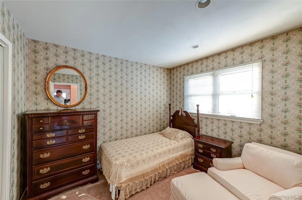 4 Winslow Lane Kings Park NY 11754