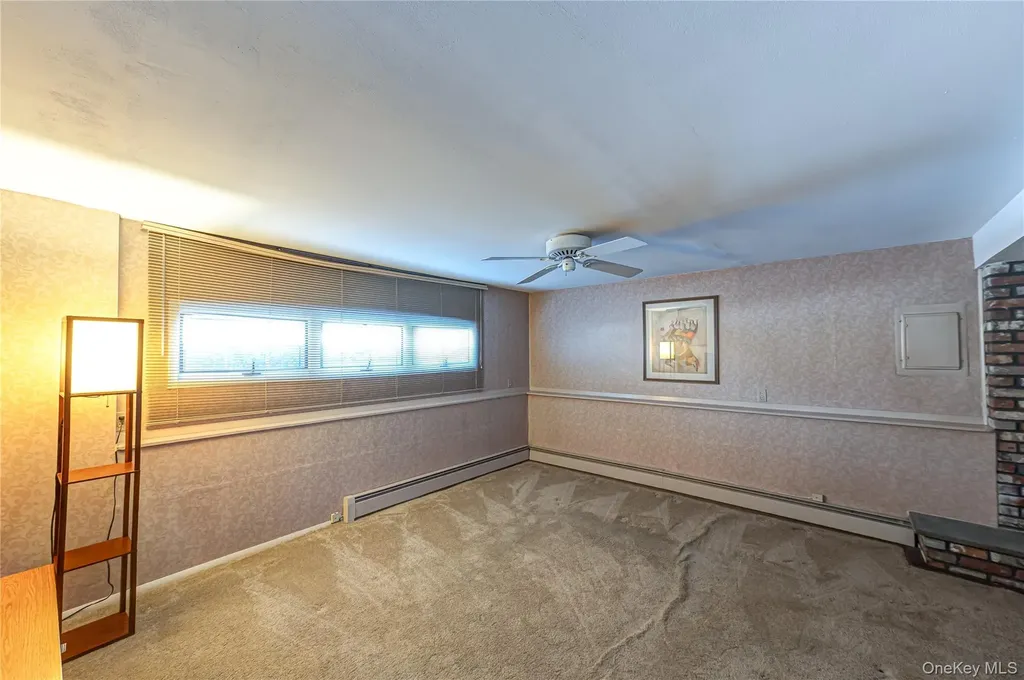 4 Winslow Lane Kings Park NY 11754